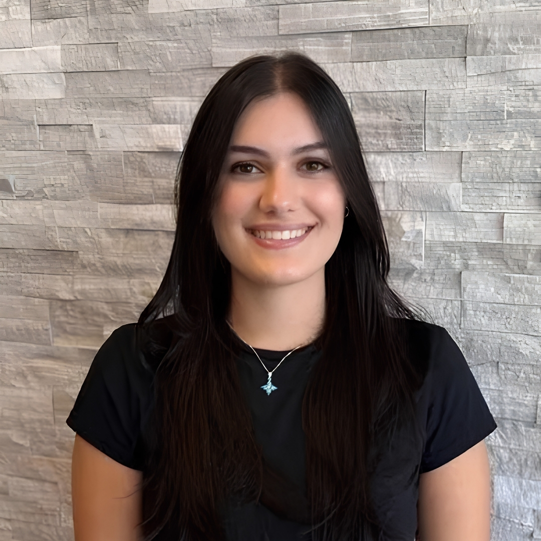 Stef, Front Office Operations at Dynamic Chiropractic